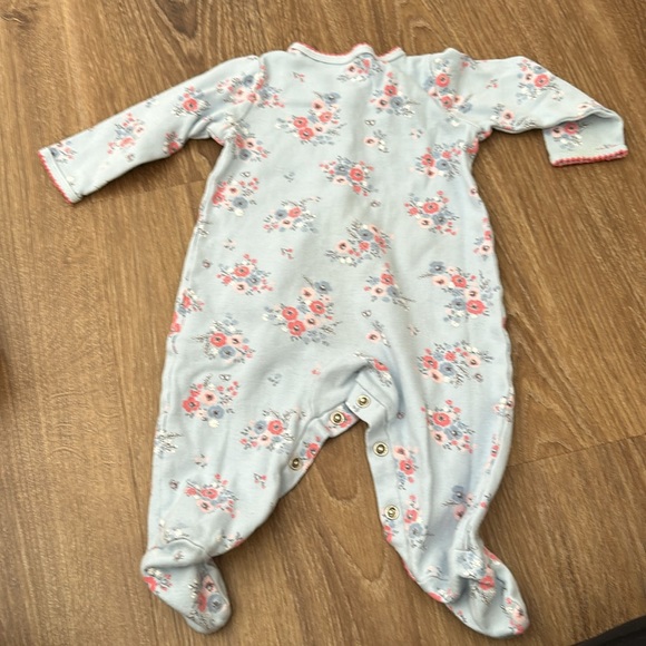 Carters 6 months baby girl bundle lot set - Picture 8 of 8